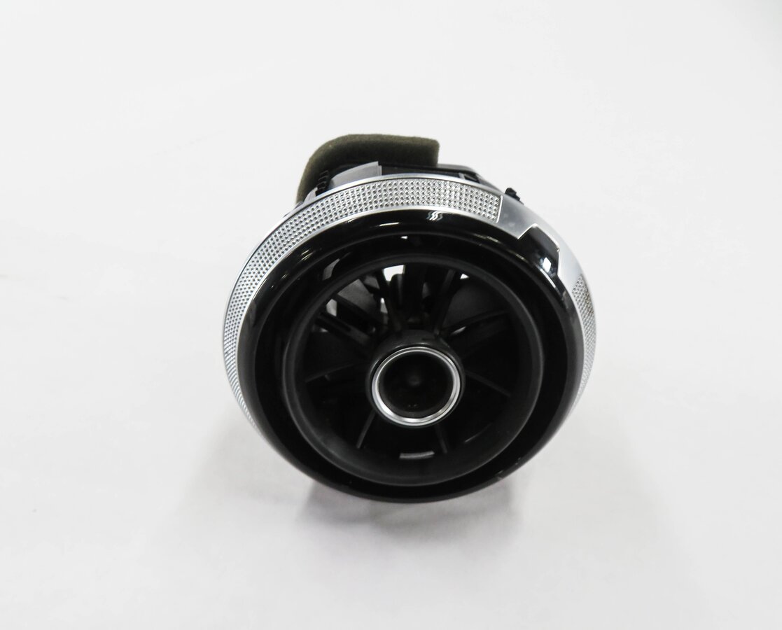 Thumbnail 2: 2016 AUDI A3 (8V) FRONT DASH HEATER A/C AIR VENT