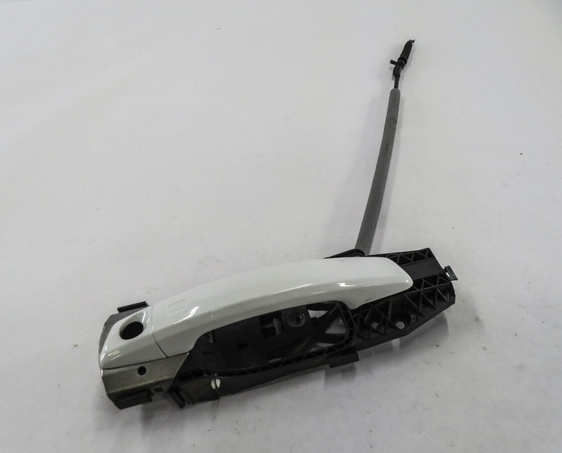 2015-2018 AUDI TT (MK3) LEFT FRONT DRIVER EXTERIOR DOOR HANDLE (IBIS WHITE)