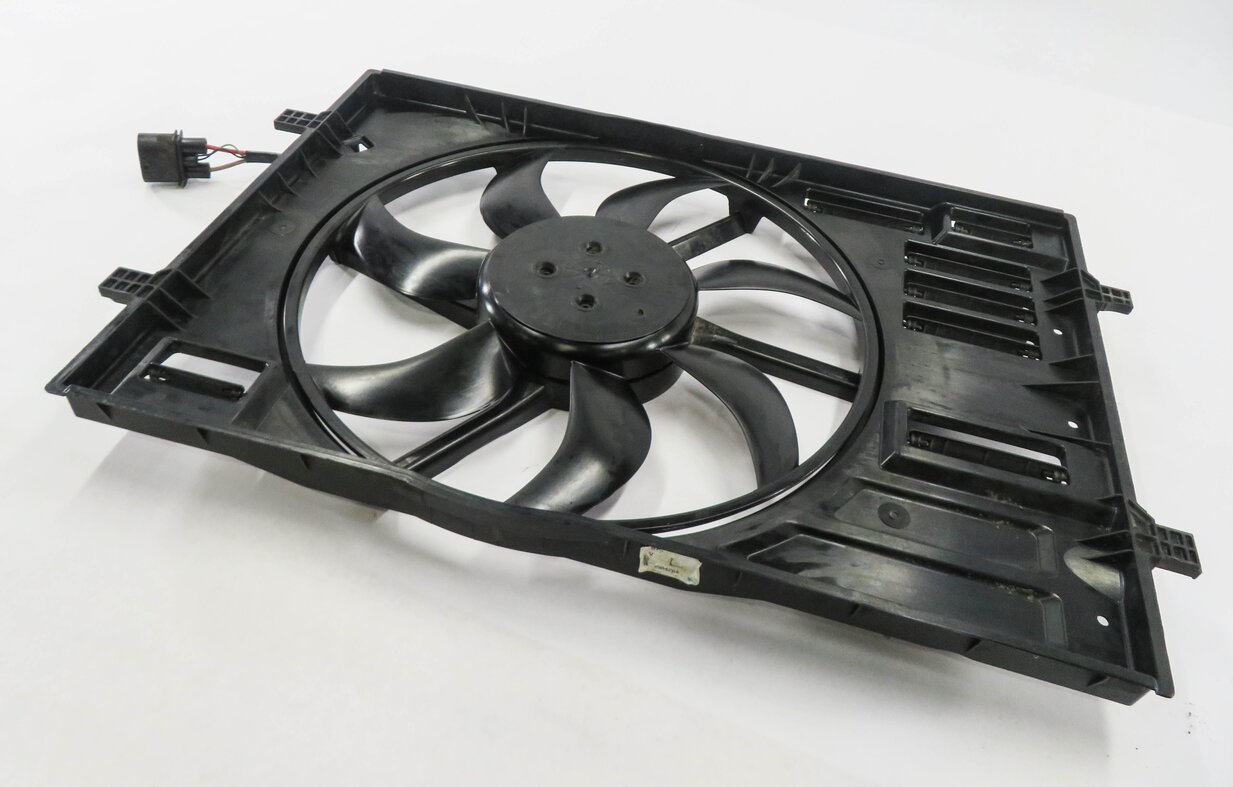 Thumbnail 6: 2016 AUDI A3 (8V) 1.8L TURBO CNSB ENGINE - RADIATOR COOLING FAN ASSEMBLY