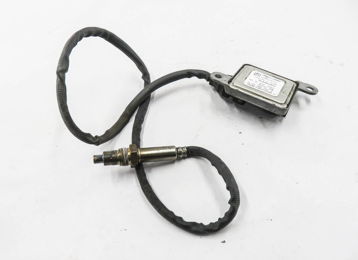 Thumbnail 3: 2014 MERCEDES ML350 (W166) 3.0L OM642 DIESEL ENGINE - NOX NITROGEN OXIDE SENSOR