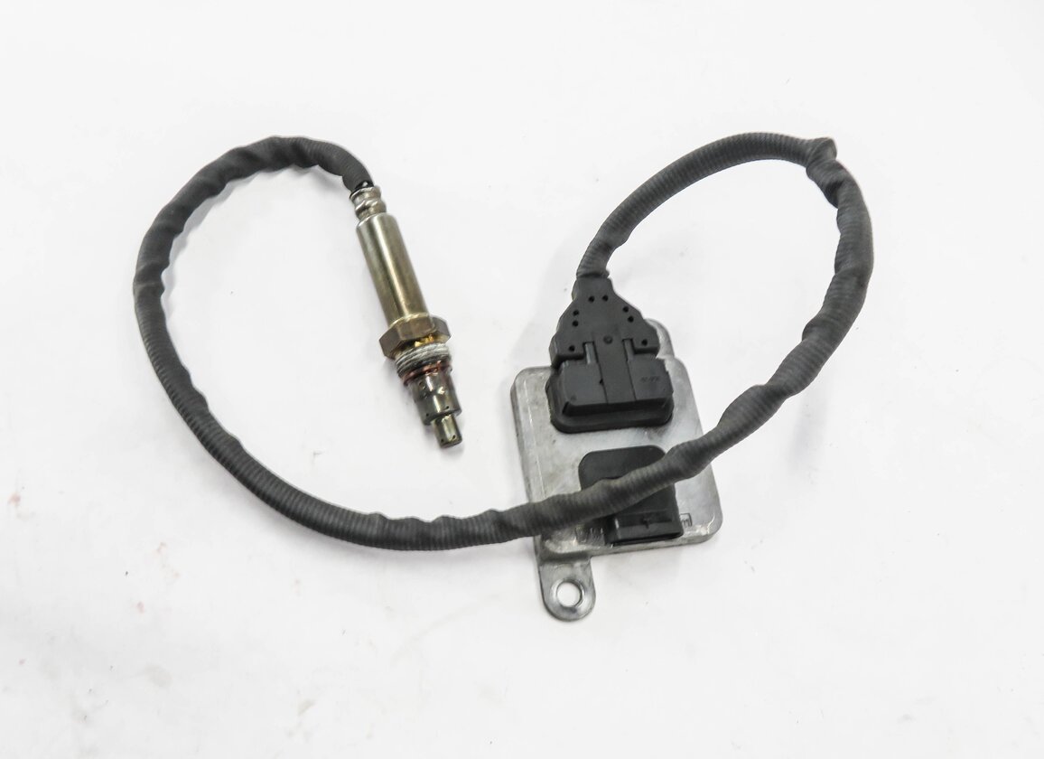 Thumbnail 2: 2014 MERCEDES ML350 (W166) 3.0L OM642 DIESEL ENGINE - NOX NITROGEN OXIDE SENSOR
