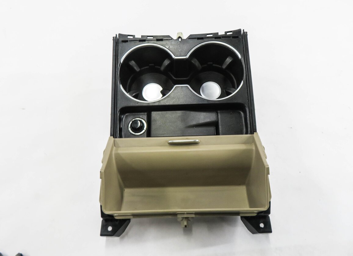 Thumbnail 4: 2014 MERCEDES ML350 (W166) FRONT CENTER CONSOLE CUP HOLDER (BEIGE)