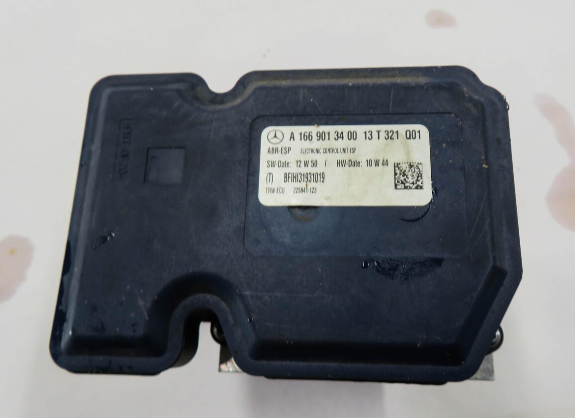 Thumbnail 4: 14-15 MERCEDES GL350 GL450 GL550 ML350 ML550 (W166 X166) ABS BRAKE PUMP MODULE
