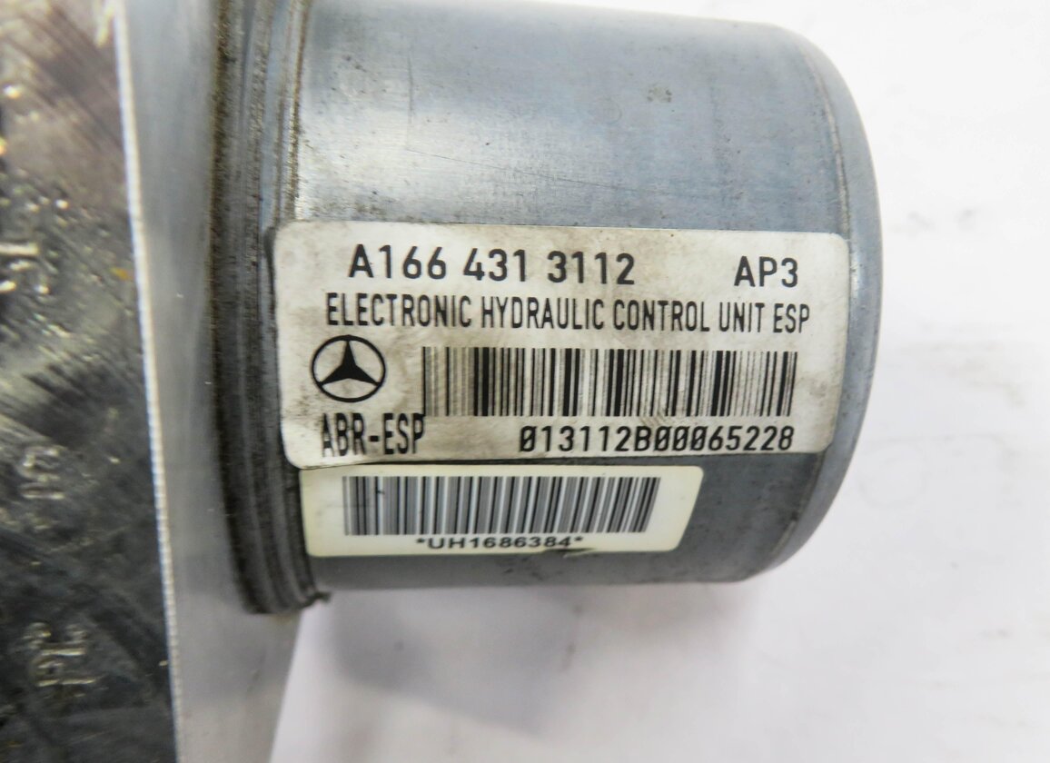 Thumbnail 5: 14-15 MERCEDES GL350 GL450 GL550 ML350 ML550 (W166 X166) ABS BRAKE PUMP MODULE