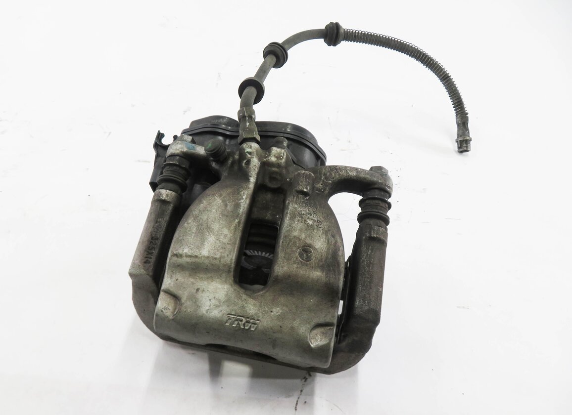 Thumbnail 2: 2012-2018 MERCEDES GLE300D GLE350 ML250 ML350 (W166) RIGHT REAR BRAKE CALIPER