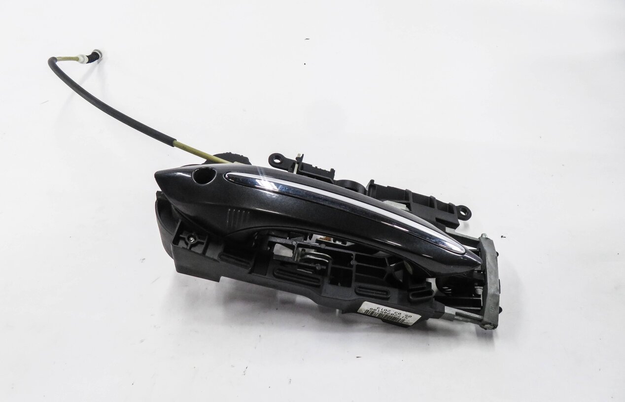 11-16 BMW 528i 535i 550i M5 (F10) LEFT FRONT DRIVER COMFORT DOOR HANDLE (GRAY)