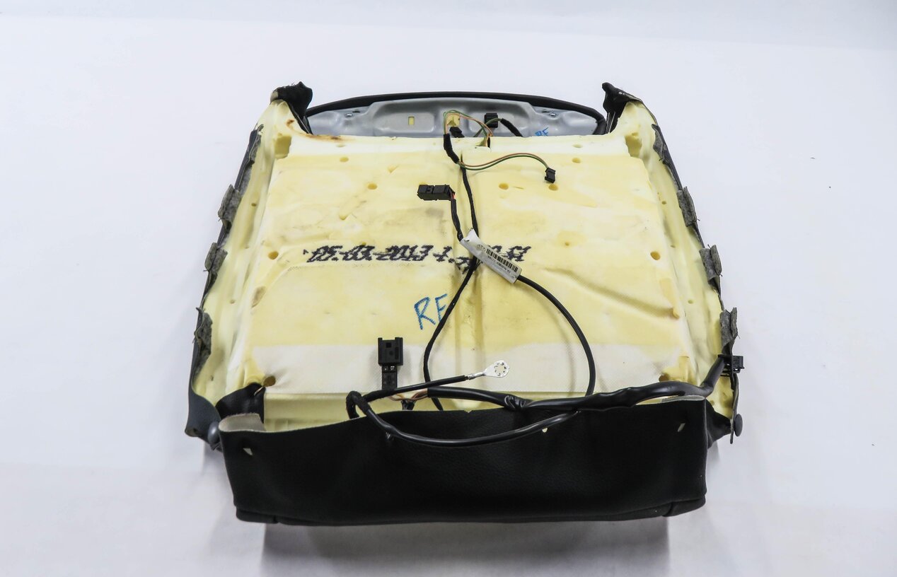Thumbnail 4: 2013 BMW 535i (F10) PASSENGER - LOWER BOTTOM HEATED SEAT CUSHION (BLACK LEATHER)
