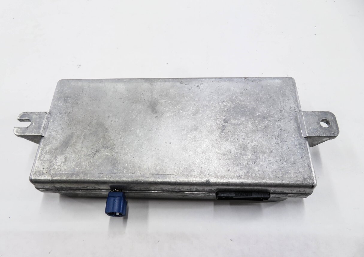 Thumbnail 3: 10-19 BMW 328i 330i 335i 528i 535i 550i 740i 750i M3 M4 - REARVIEW CAMERA MODULE
