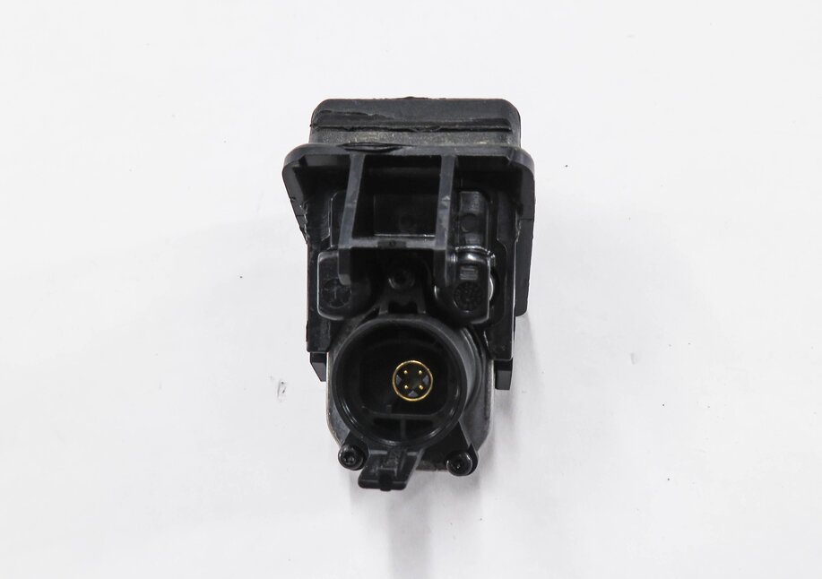 Thumbnail 4: 2009-2018 BMW 2 / 3 / 4 / 5 / 7 / M5 / X3 / X5 / X6 SERIES BACKUP REVERSE CAMERA