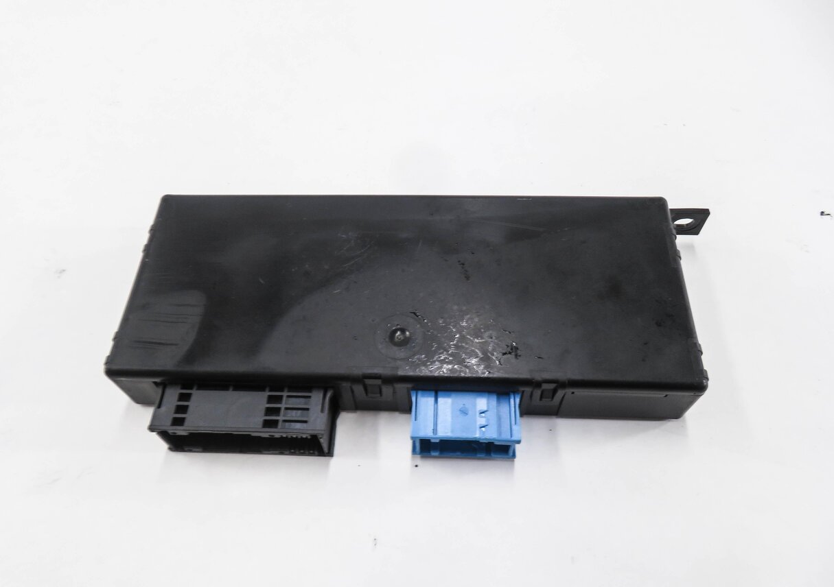 Thumbnail 3: 2013 BMW 535i (F10) CENTRAL GATEWAY CONTROL MODULE