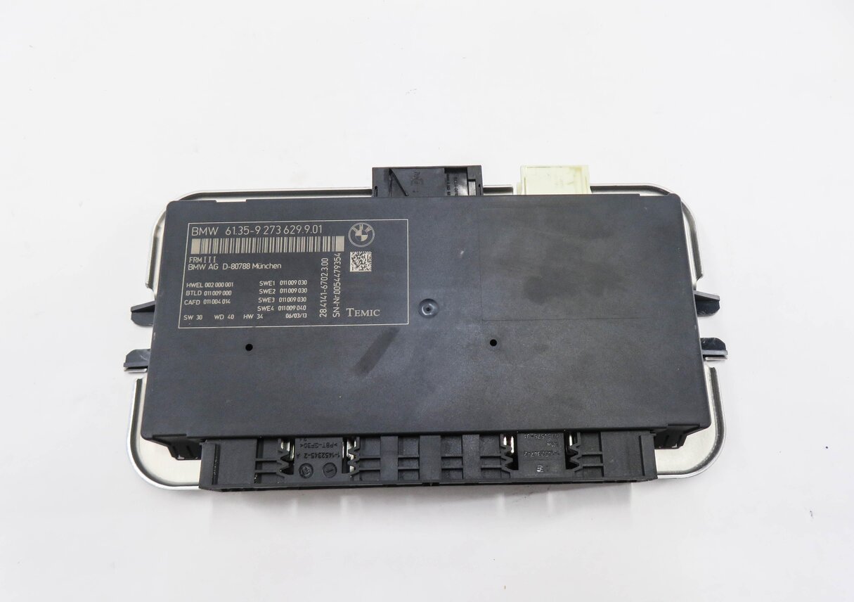 Thumbnail 2: 10-17 BMW 528i 535i 550i 650i 750i M5 X3 X6 - FRMIII BODY LIGHT CONTROL MODULE