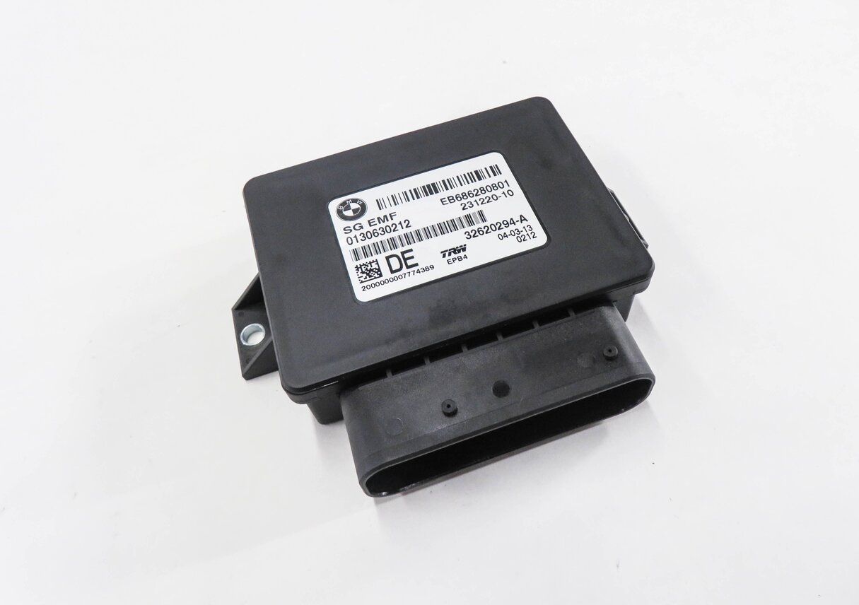11-19 BMW 528i 535i 550i 640i 650i M5 M6 X3 X4 - PARKING BRAKE CONTROL MODULE