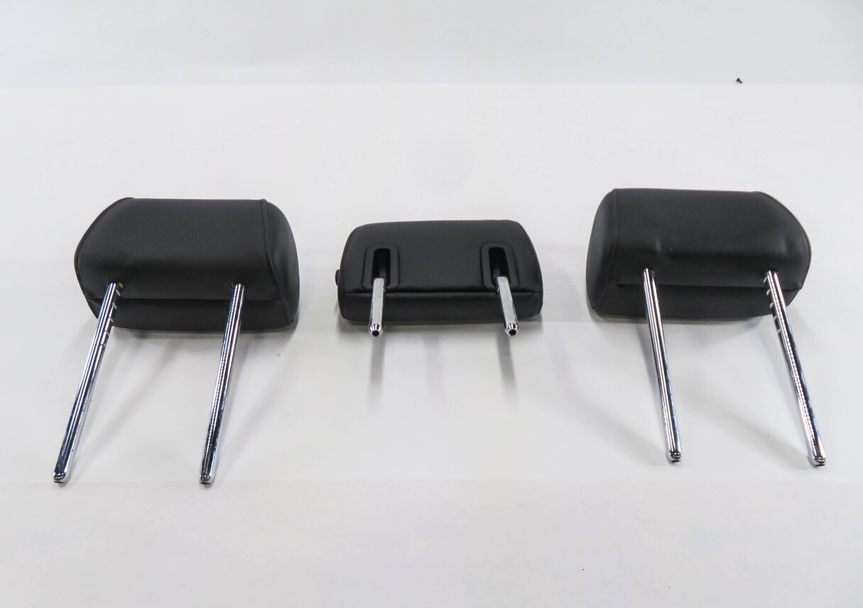 Thumbnail 6: 2013 BMW 535i (F10) REAR SEAT HEADREST SET-2 (BLACK DAKOTA LEATHER LCSW)