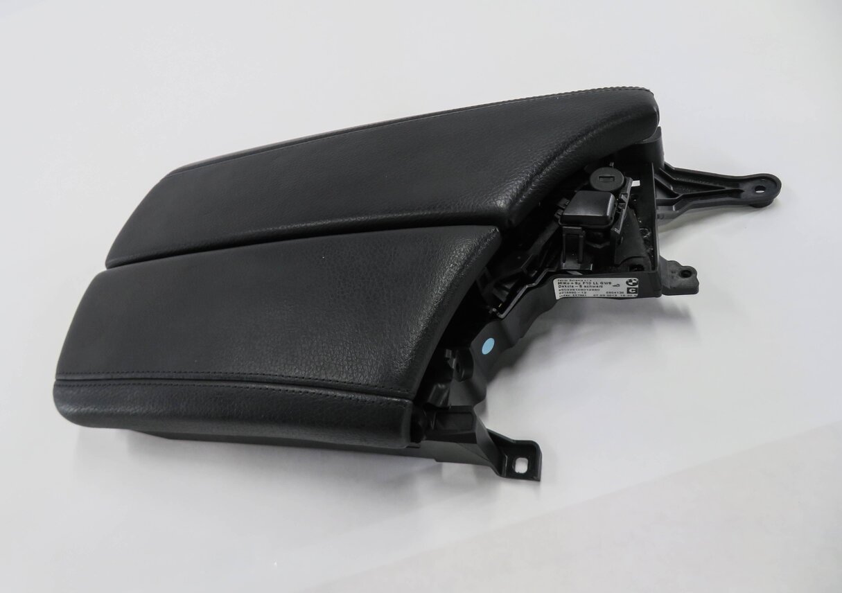 Thumbnail 2: 2012-2016 BMW 528i 535i 550i (F10) FRONT CENTER CONSOLE ARMREST LID (BLACK LCSW)
