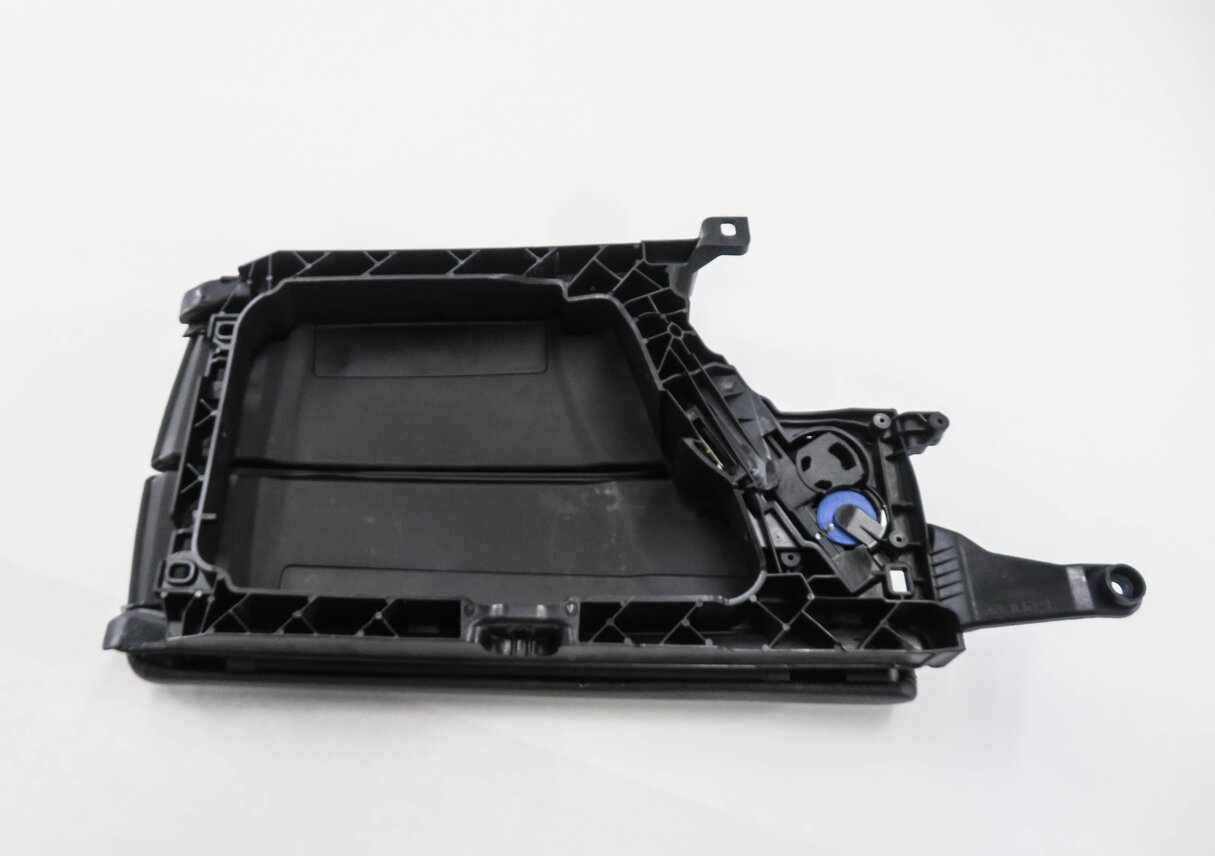 Thumbnail 5: 2012-2016 BMW 528i 535i 550i (F10) FRONT CENTER CONSOLE ARMREST LID (BLACK LCSW)