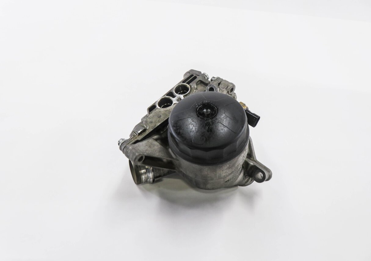 2013 BMW 535i (F10) 3.0L N55 TURBO ENGINE - OIL FILTER HOUSING