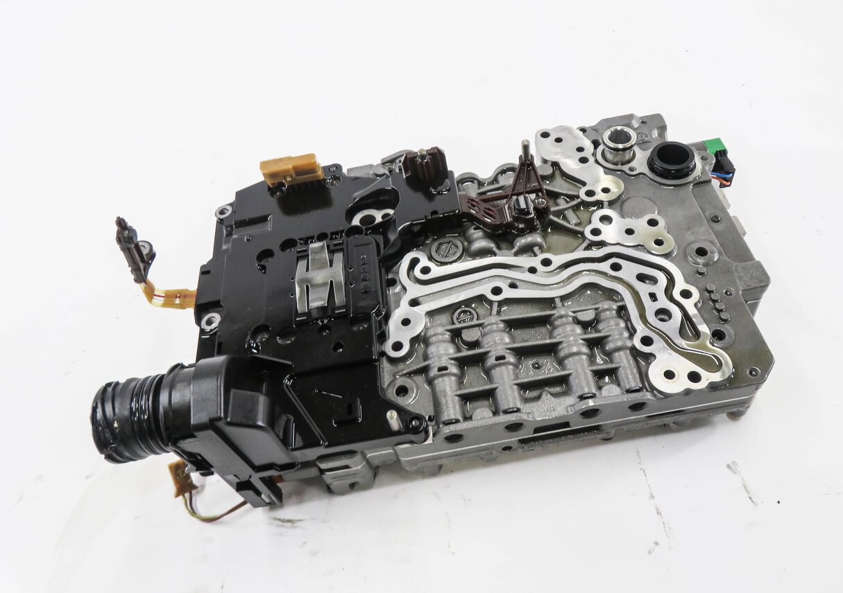 2013 BMW 535iGT 535i (F07 F10) 8HP-45Z - A/T AUTOMATIC TRANSMISSION VALVE BODY