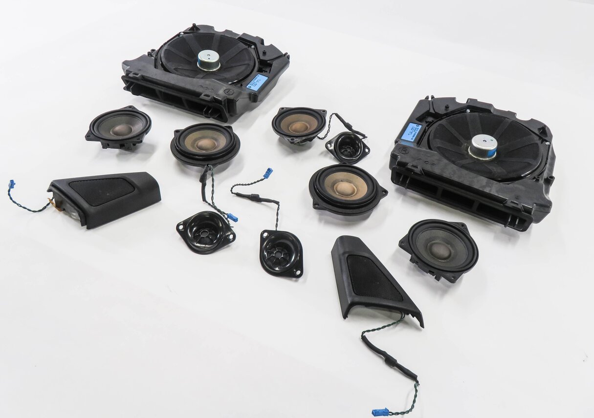 Thumbnail 3: 2013 BMW 535i (F10) RADIO STEREO SUB SUBWOOFER TWEETER SPEAKER SET-12