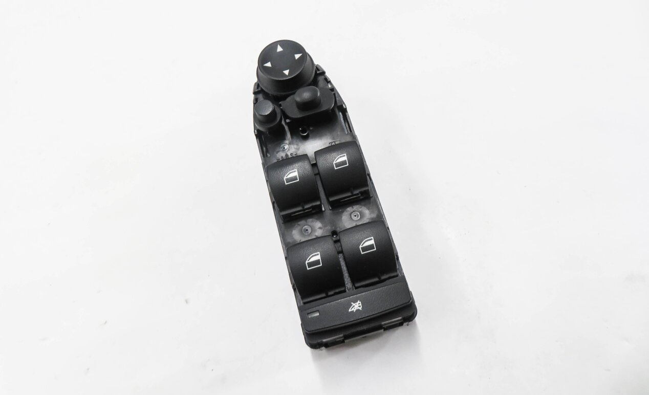 2007-2014 BMW X5 X5M X6 X6M (E70 / E71) LEFT DRIVER DOOR WINDOW SWITCH (P-FOLD)
