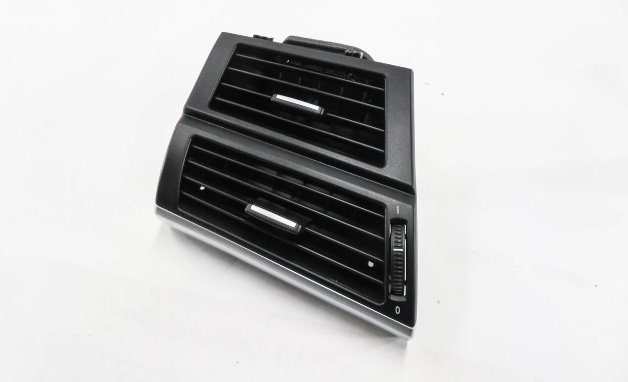 2013 BMW X5 (E70) LEFT FRONT DRIVER DASH HEATER A/C AIR VENT