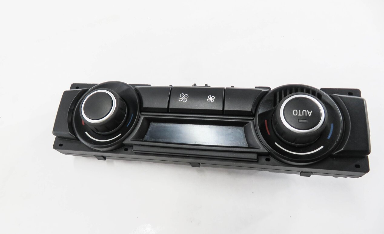Thumbnail 4: 2007-2013 BMW X5 (E70) REAR HEATER A/C CLIMATE TEMPERATURE CONTROL PANEL