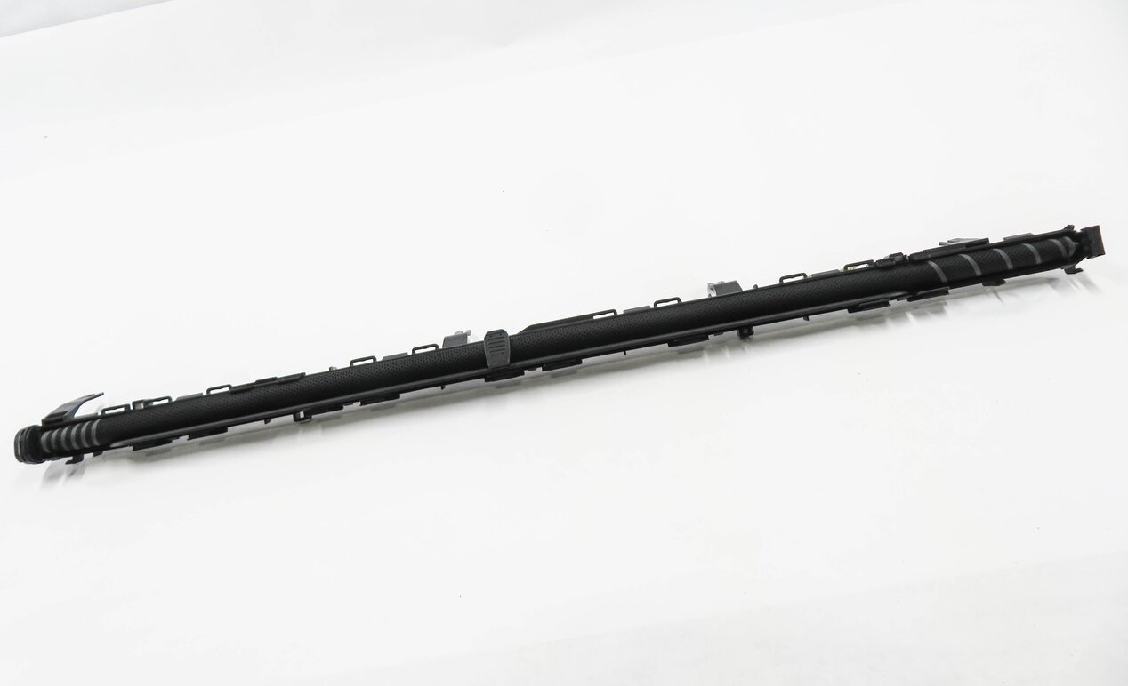 Thumbnail 2: 2007-2013 BMW X5 (E70) LEFT REAR RETRACTABLE WINDOW SUN SCREEN PRIVACY SHADE