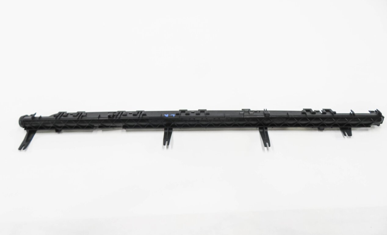 Thumbnail 3: 2007-2013 BMW X5 (E70) LEFT REAR RETRACTABLE WINDOW SUN SCREEN PRIVACY SHADE