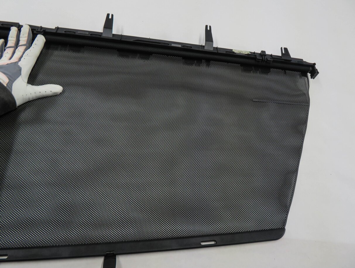 Thumbnail 4: 2007-2013 BMW X5 (E70) LEFT REAR RETRACTABLE WINDOW SUN SCREEN PRIVACY SHADE