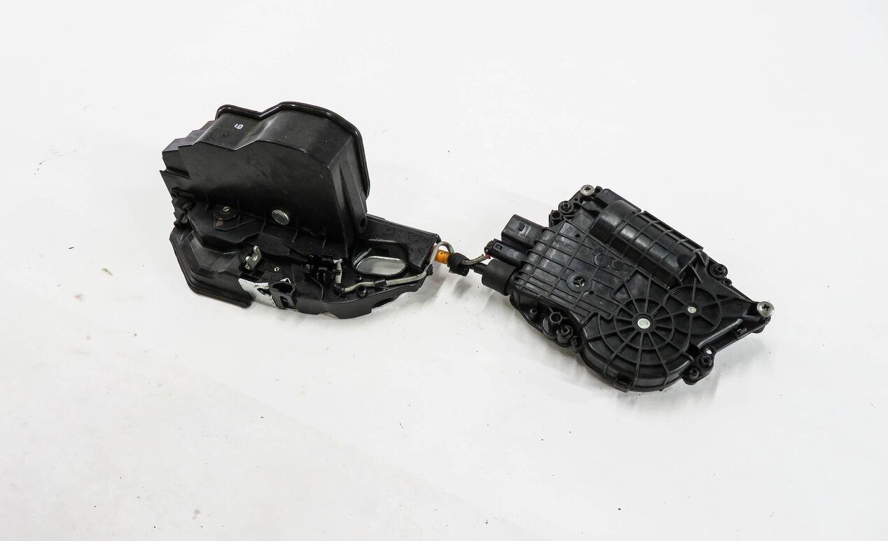 Thumbnail 2: 2008-2014 BMW X5 X6 (E70 E71 E72) RIGHT REAR SOFT CLOSE DOOR LOCK LATCH ACTUATOR