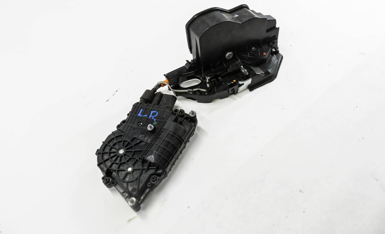 Thumbnail 2: 2008-2014 BMW X5 X6 (E70 E71 E72) LEFT REAR SOFT CLOSE DOOR LOCK LATCH ACTUATOR