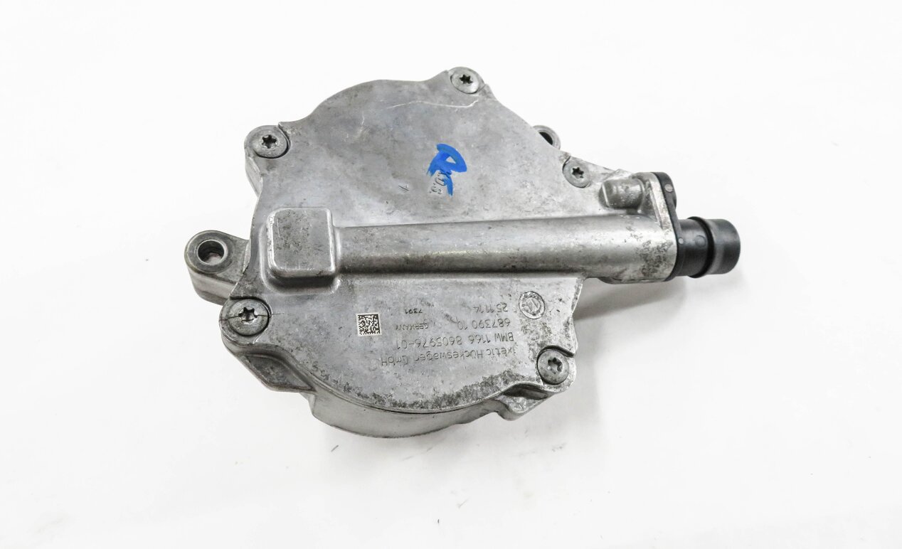 2010-2017 BMW 550i 650i 750i M5 M6 X5 X6 - 4.4L V8 TWIN TURBO BRAKE VACUUM PUMP