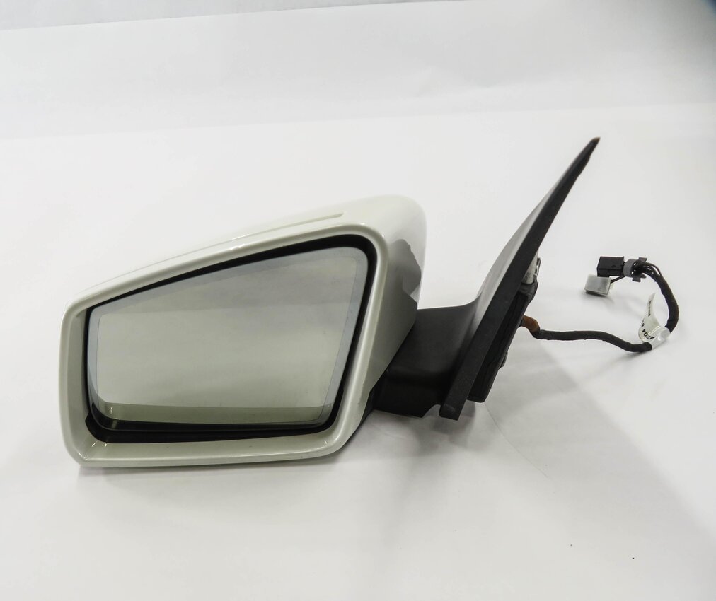 12-15 MERCEDES C250 C350 C63 (W204) LEFT - HEAT MEM AUTODIM DOOR MIRROR (WHITE)