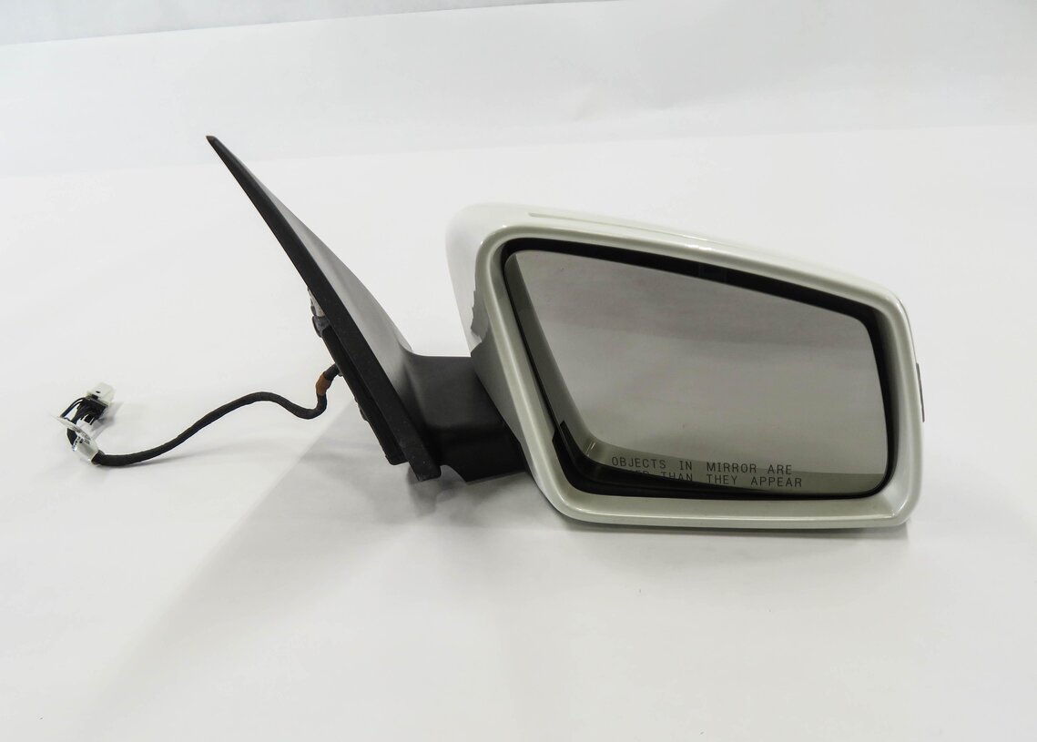 12-15 MERCEDES C250 C350 C63 (W204) RIGHT HEATED MEMORY DOOR MIRROR (WHITE)
