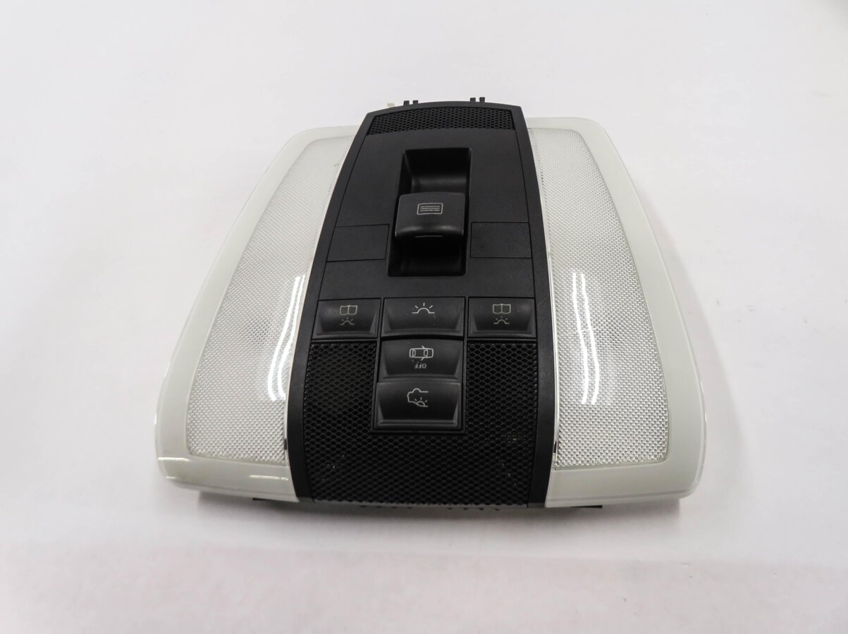 Thumbnail 2: 2012 MERCEDES C250 (W204) DOMELIGHT MAP READING COURTESY DOME LIGHT LAMP (BLACK)