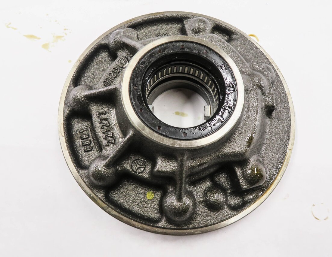 Thumbnail 3: 12-15 MERCEDES C250 SLK250 (W204 R172) 1.8L TURBO 722.9 TRANSMISSION OIL PUMP