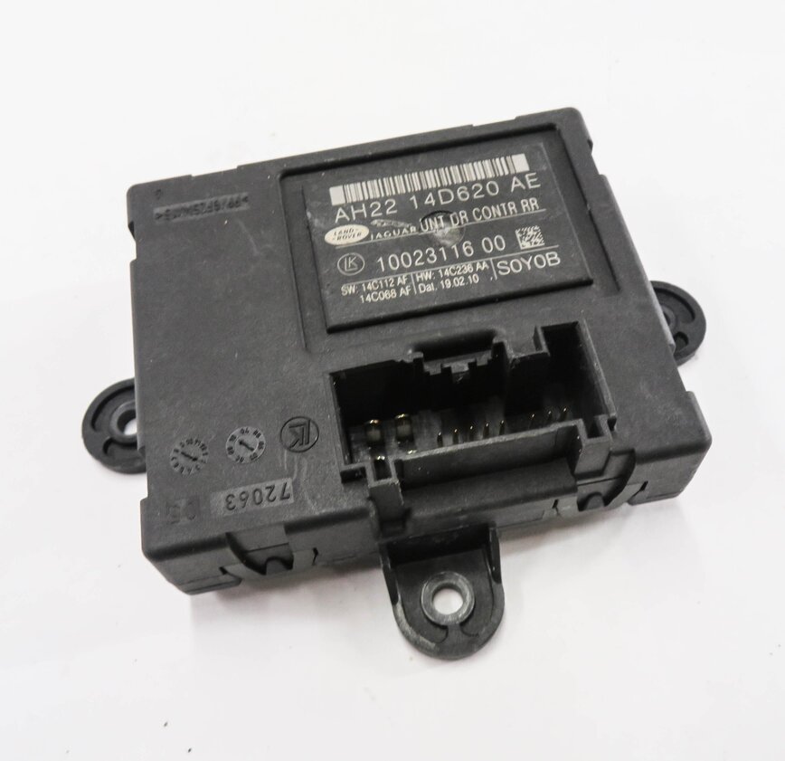 2010 LAND ROVER LR4 - RIGHT REAR DOOR CONTROL MODULE
