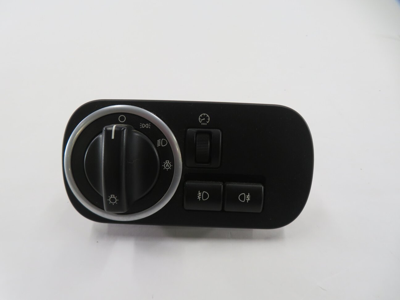 Thumbnail 3: 2010-2016 LAND ROVER LR4 / RANGE ROVER SPORT (L320) HEADLIGHT SWITCH