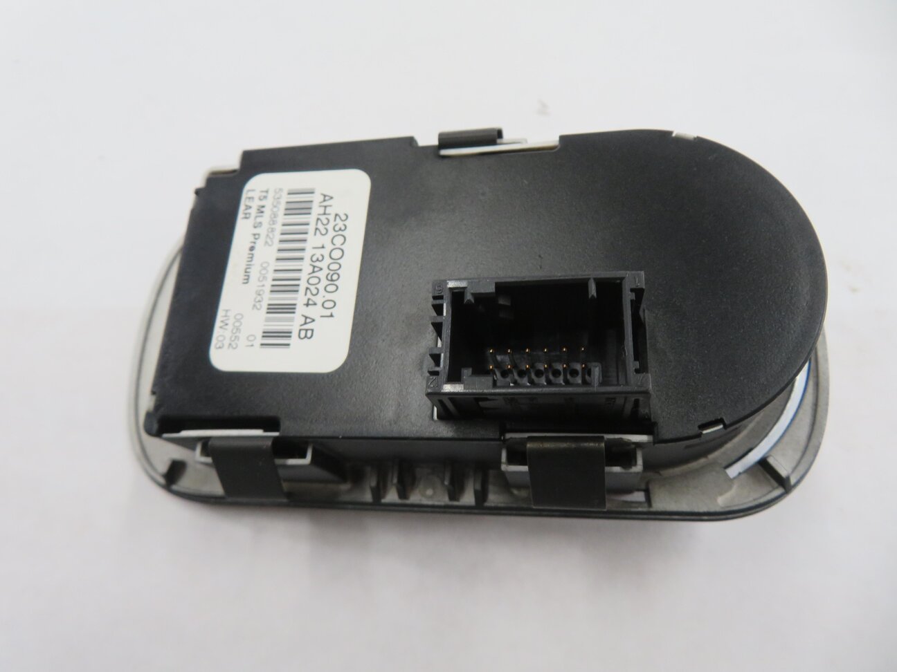 Thumbnail 4: 2010-2016 LAND ROVER LR4 / RANGE ROVER SPORT (L320) HEADLIGHT SWITCH