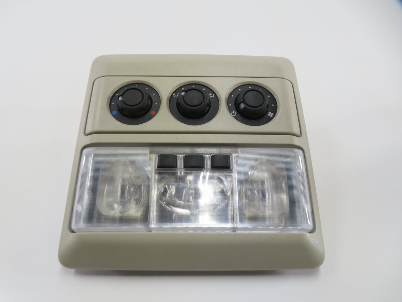 Thumbnail 3: 2010 LAND ROVER LR4 - REAR DOMELIGHT w/ TEMPERATURE CONTROL (BEIGE)