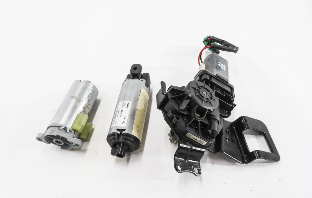 Thumbnail 3: 2010 LAND ROVER LR4 - RIGHT FRONT PASSENGER SEAT ADJUSTMENT MOTOR SET-3