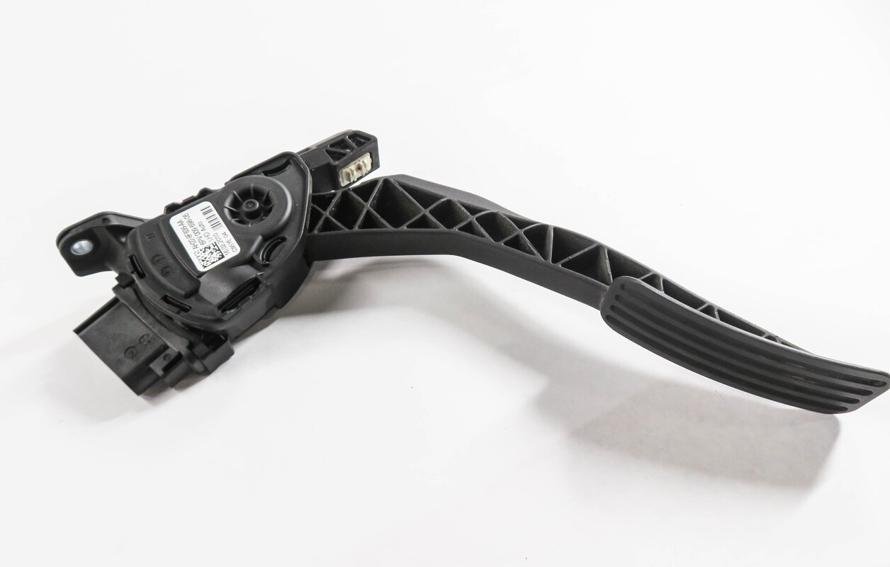 Thumbnail 3: 2010 LAND ROVER LR4 - GAS PEDAL FUEL THROTTLE ACCELERATOR PEDAL