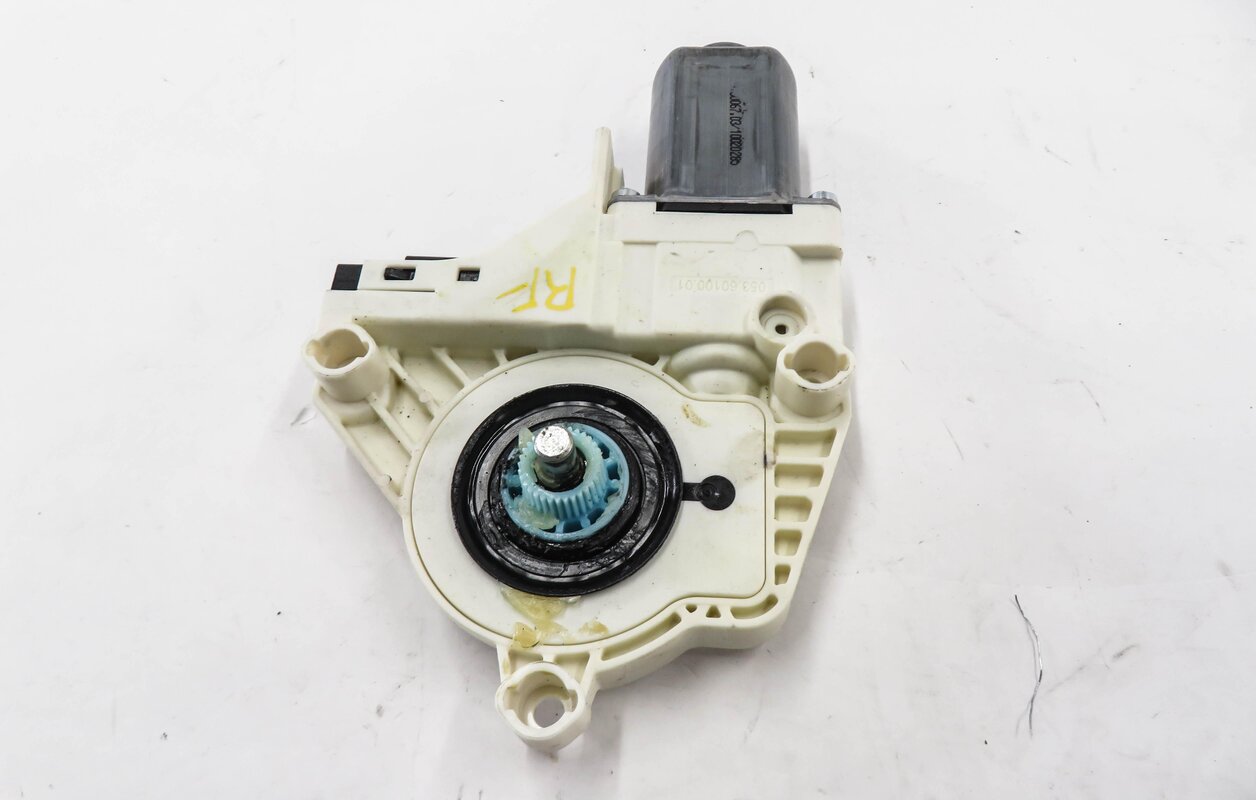 Thumbnail 3: 2010-2016 LR4 RANGE ROVER SPORT (L320) RIGHT FRONT PASSENGER POWER WINDOW MOTOR