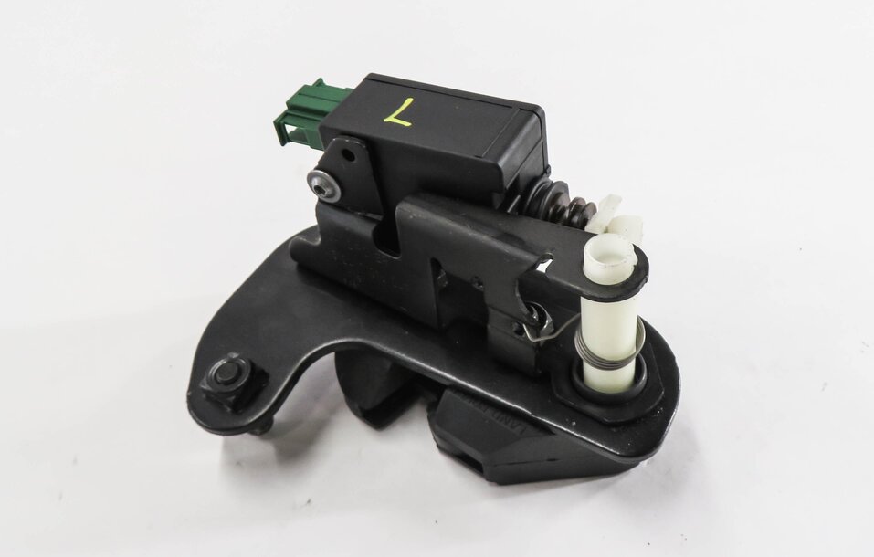 2010 LAND ROVER LR4 - LEFT DRIVER REAR LOWER TAILGATE LOCK LATCH ACTUATOR