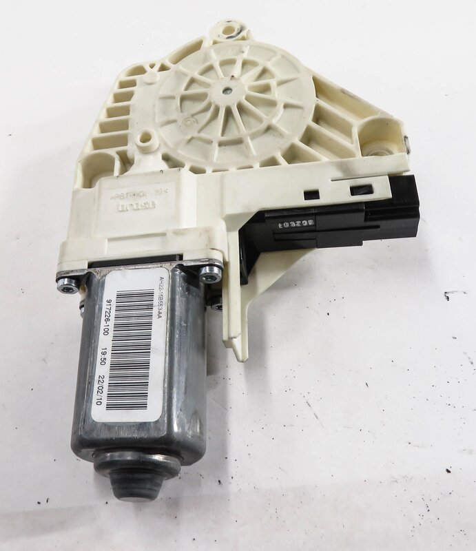 Thumbnail 2: 10-16 LAND ROVER LR4 / RANGE ROVER SPORT (L320) LEFT FRONT DRIVER WINDOW MOTOR