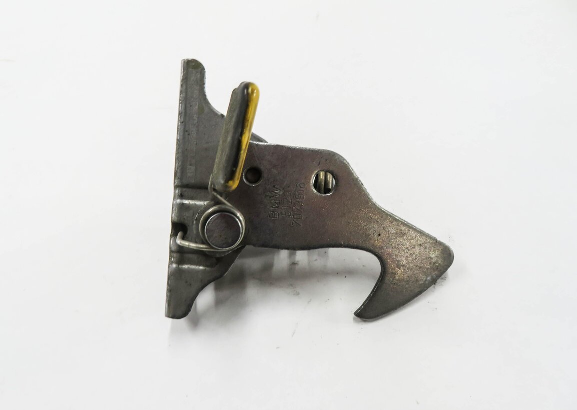 Thumbnail 3: 2008 BMW 335i (E90) FRONT HOOD SAFETY LATCH CATCH HOOK RELEASE LEVER