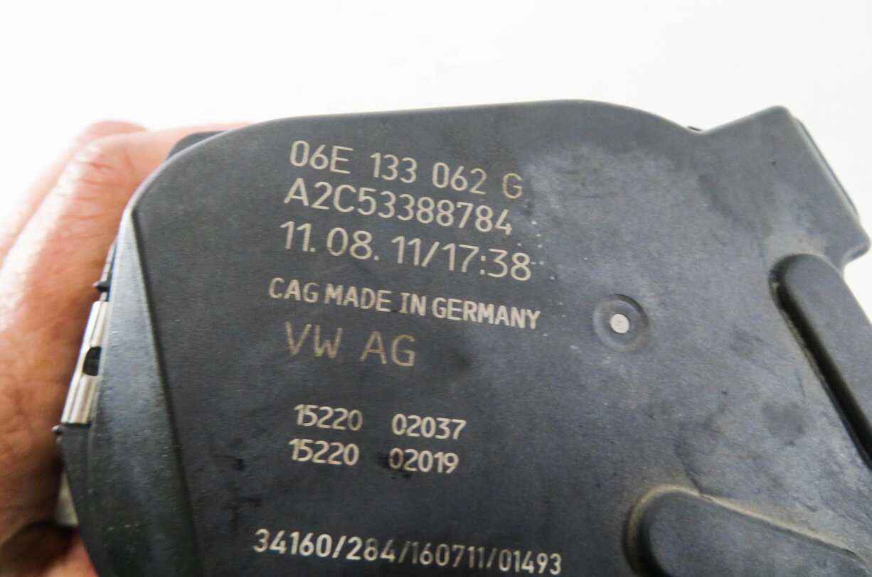 Thumbnail 5: 09-17 AUDI A4 A5 S5 S6 S7 S8 Q5 SQ5 (B8 8K 8T 8R C7) 3.0L / 3.2L - THROTTLE BODY
