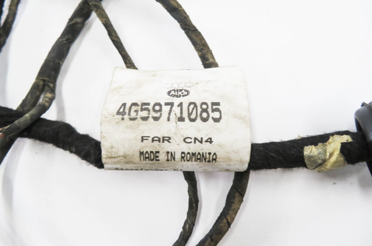 Thumbnail 3: 2012 AUDI A6 (C7) REAR PDC PARK DISTANCE SENSOR SET w/ HARNESS (BLACK)