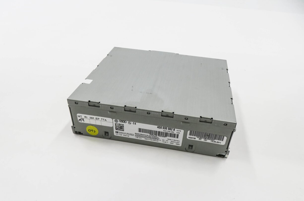 2012 AUDI A6 (C7) RADIO STEREO RECEIVER CONTROL MODULE