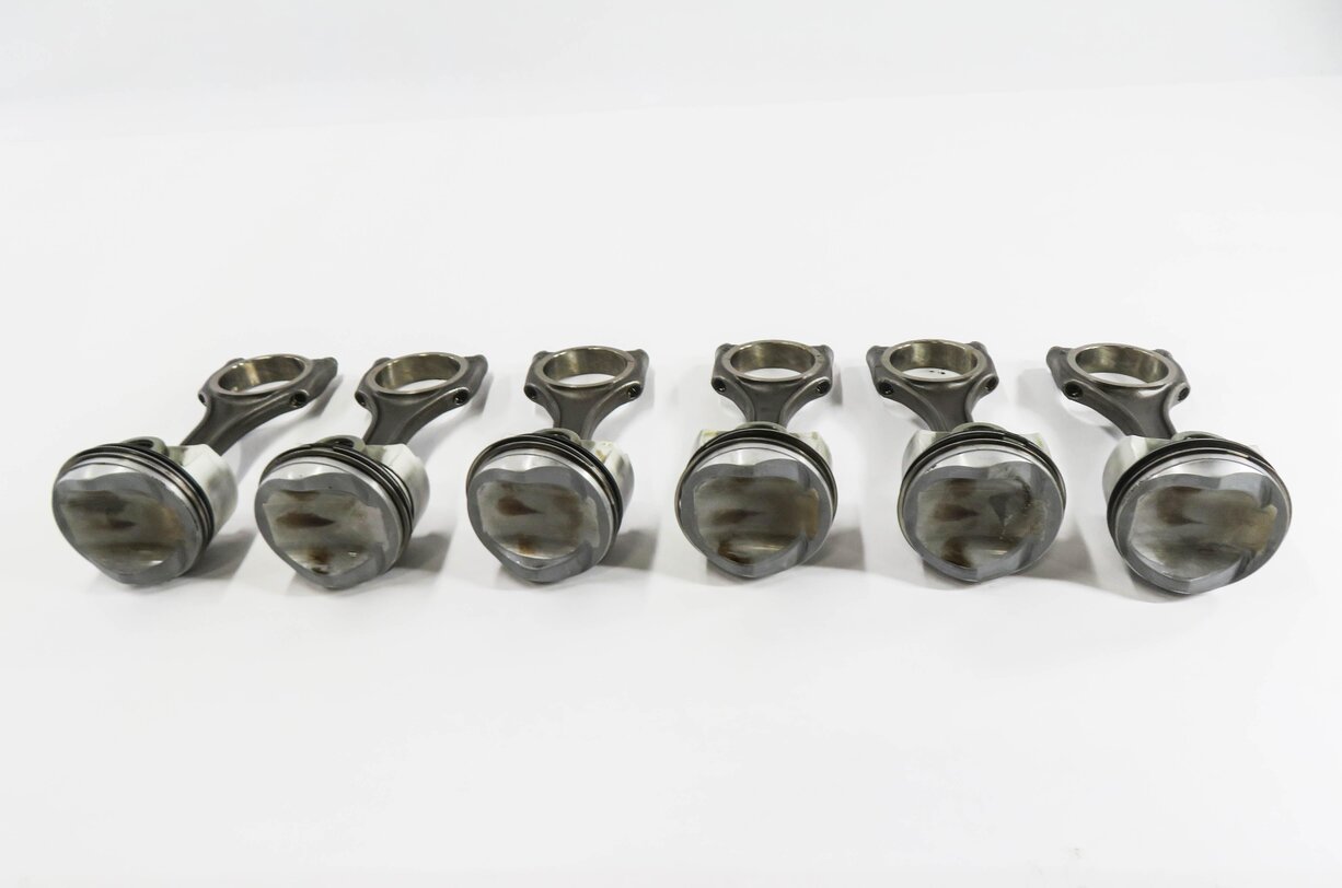 Thumbnail 3: 09-17 AUDI A6 A7 A8 Q5 Q7 S4 S6 Q5 TOUAREG - 3.0L SUPERCHARGED ENGINE PISTON SET
