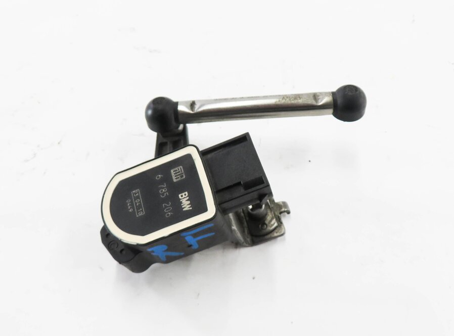 Thumbnail 2: 2011 BMW X5M ///M (E70) RIGHT FRONT PASSENGER SUSPENSION HEIGHT LEVEL SENSOR